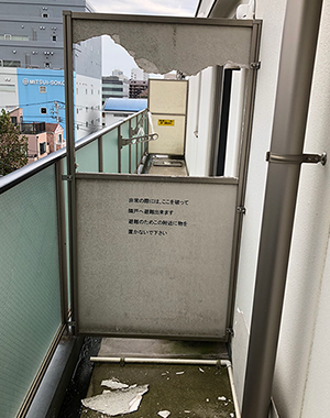 【施工事例】台風被害工事(隔て板交換)